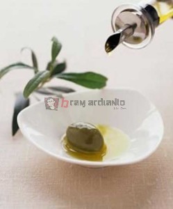 Olive Oil, Minyak Zaitun, Bekas Jerawat, Obat Bekas Jerawat, Obat Jerawat Alami