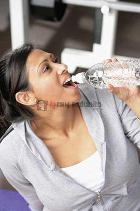 haus, dahaga, rasa haus berlebihan, sering merasa haus, kehausan